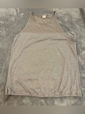 Women’s Champion Brand Light Gray Mesh Yoke Tank Top Size XXL